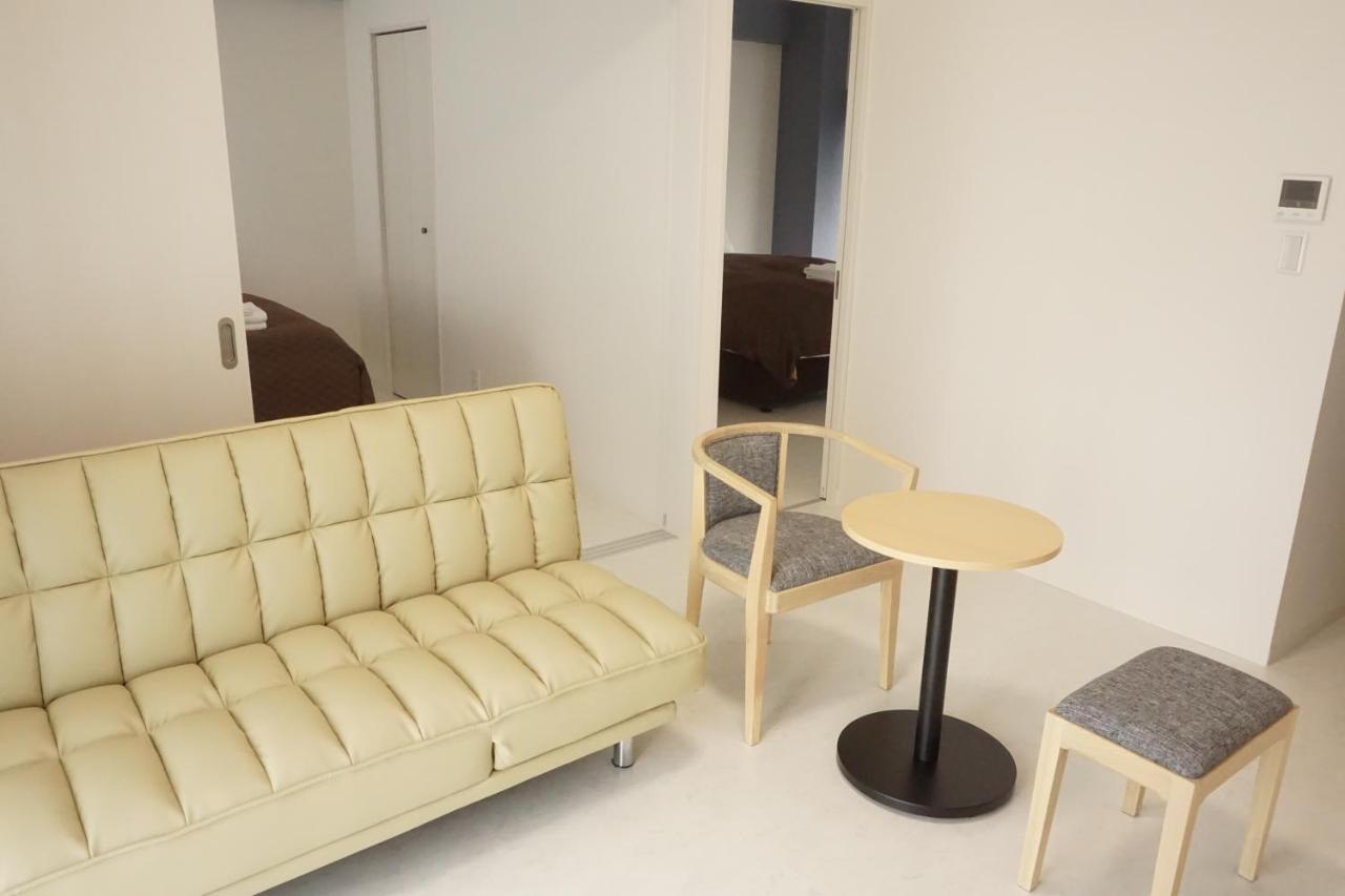 Mr.Kinjo Inn Children Medical Care Center Haebaru Esterno foto