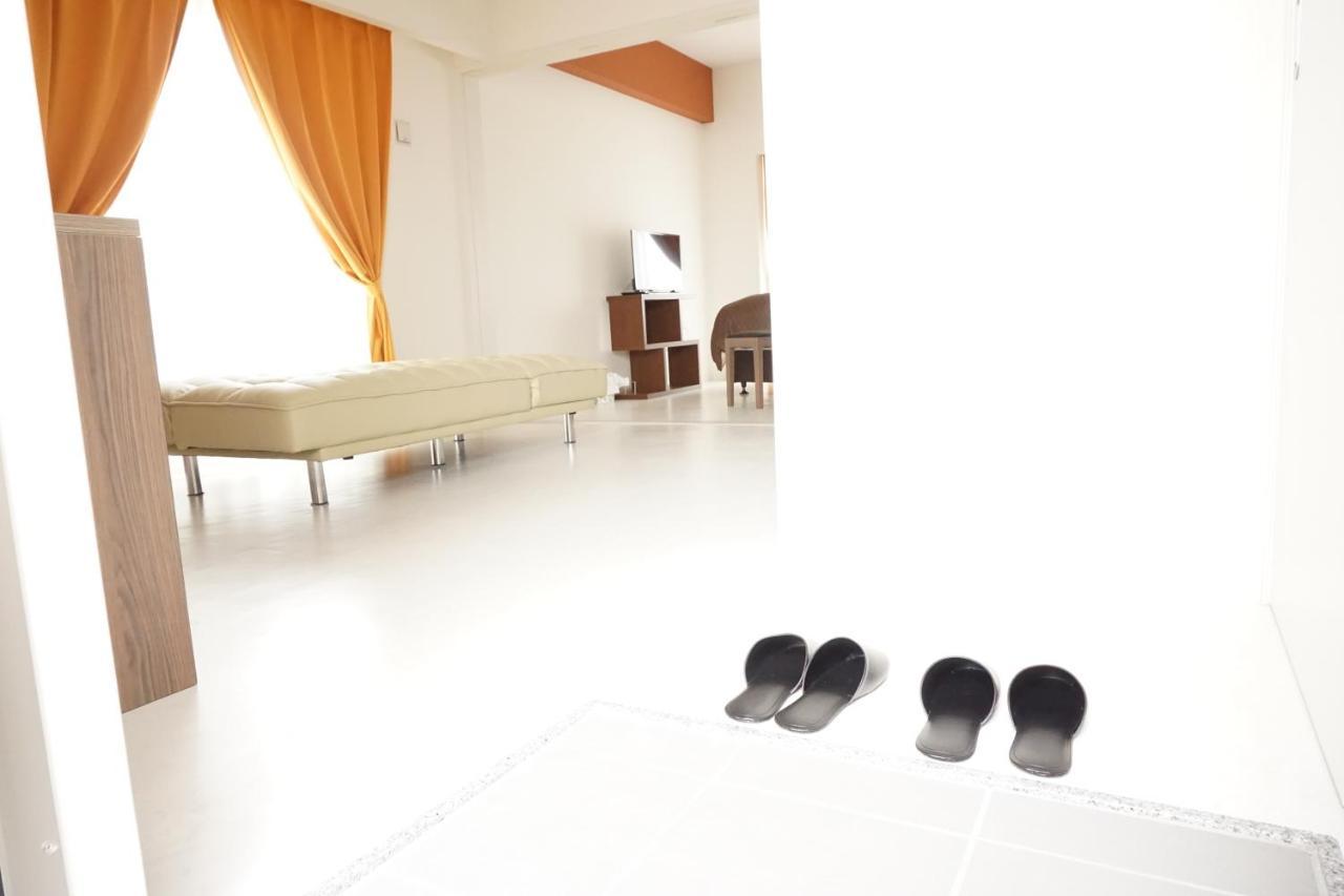 Mr.Kinjo Inn Children Medical Care Center Haebaru Esterno foto
